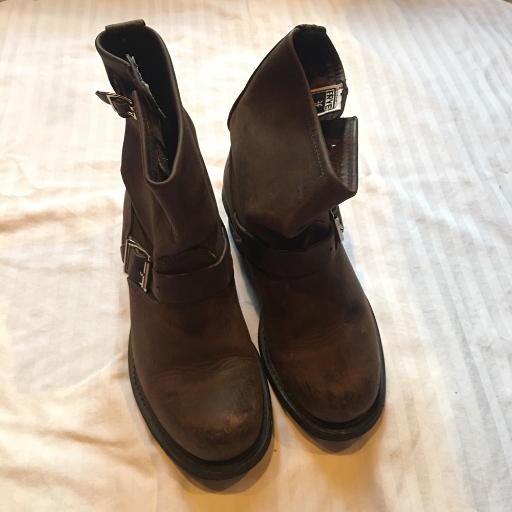 FRYE ANKLE BOOTS